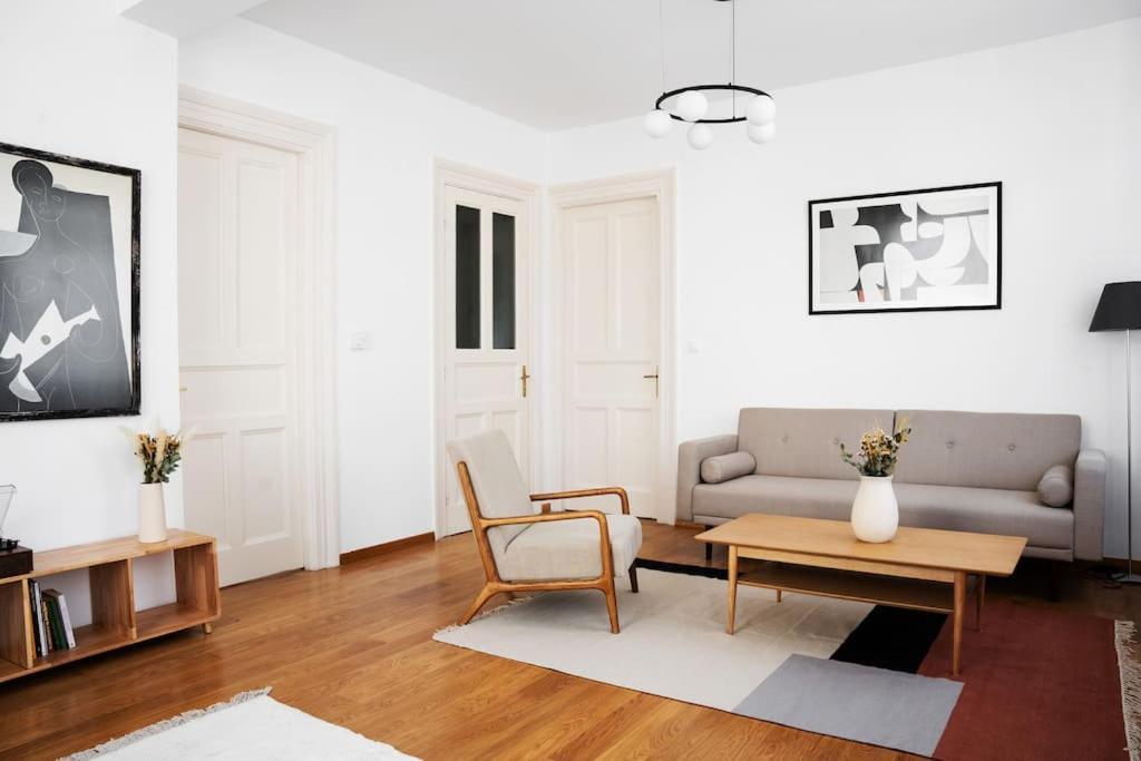 Sofia Sunshine Serenity Salonic Exterior foto