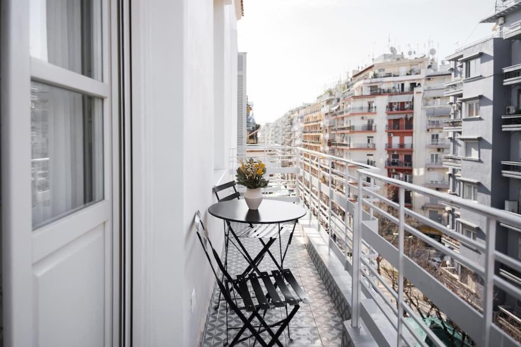Sofia Sunshine Serenity Salonic Exterior foto